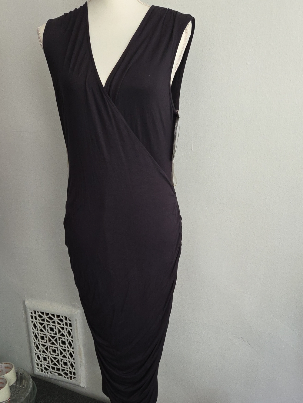 Mossimo Black Runched Midi Dress NWT Size LARGE